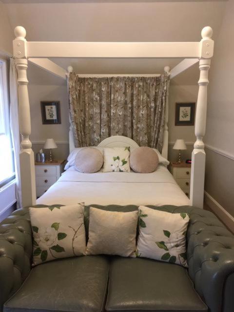 เดอะ ฟอร์จ บีแอนด์บี Bed & Breakfast ชิปปิงนอร์ตัน ภายนอก รูปภาพ