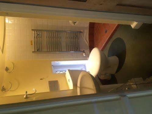 เดอะ ฟอร์จ บีแอนด์บี Bed & Breakfast ชิปปิงนอร์ตัน ภายนอก รูปภาพ